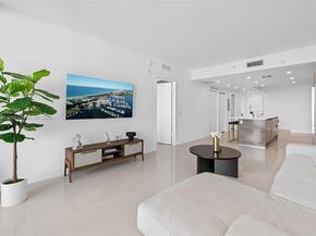 460 NE 28th St 1404, Miami FL 33137