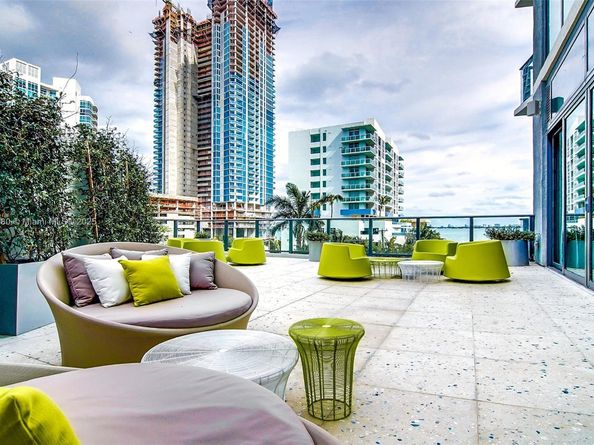 460 NE 28th St 1404, Miami FL 33137