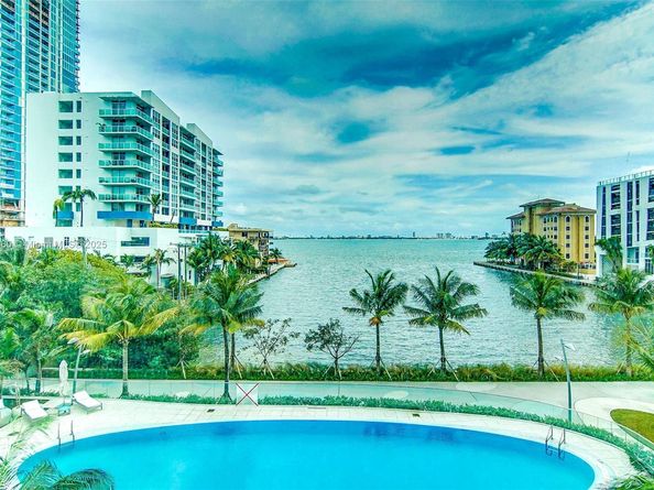 460 NE 28th St 1404, Miami FL 33137