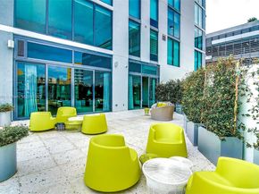 460 NE 28th St 1404, Miami FL 33137