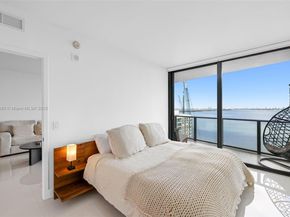 460 NE 28th St 1404, Miami FL 33137