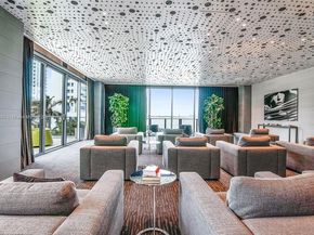 460 NE 28th St 1404, Miami FL 33137