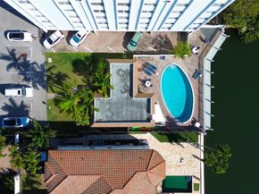 1770 E Las Olas Blvd 302, Fort Lauderdale FL 33301