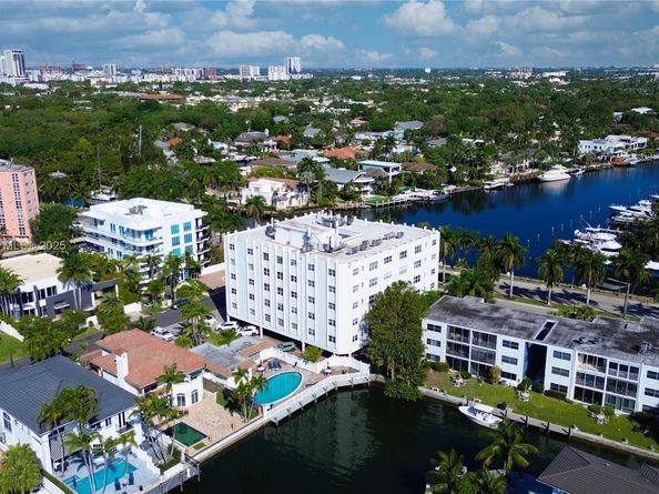 1770 E Las Olas Blvd 302, Fort Lauderdale FL 33301