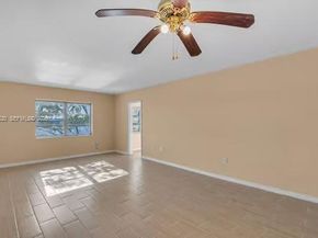 18900 NE 3rd Ct 520, Miami FL 33179