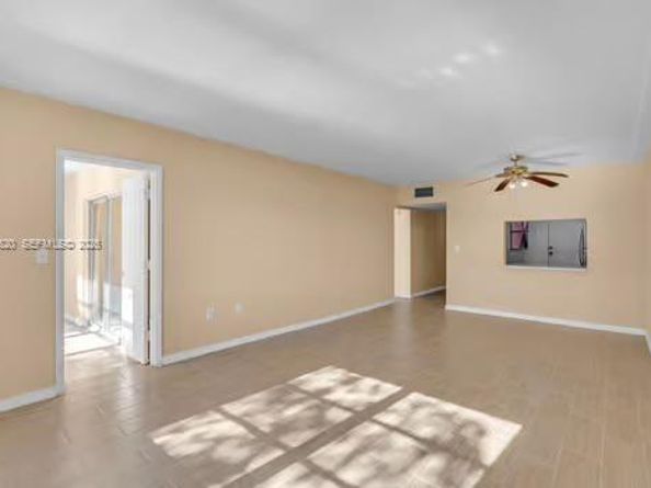 18900 NE 3rd Ct 520, Miami FL 33179
