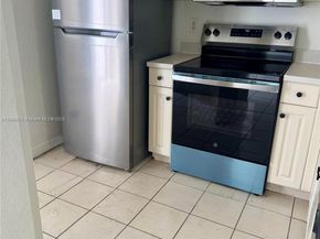 4130 Napoli Lake Dr, Riviera Beach FL 33410