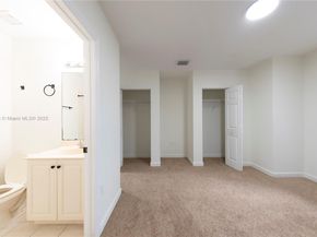 4130 Napoli Lake Dr, Riviera Beach FL 33410