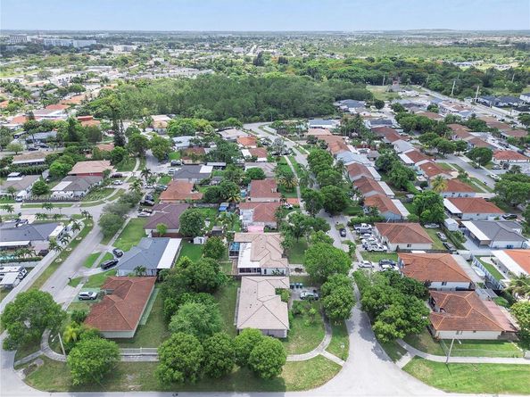 12661 SW 222nd Ter, Miami FL 33170