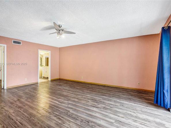 Undisclosed Address #A11924625, North Miami FL 33181