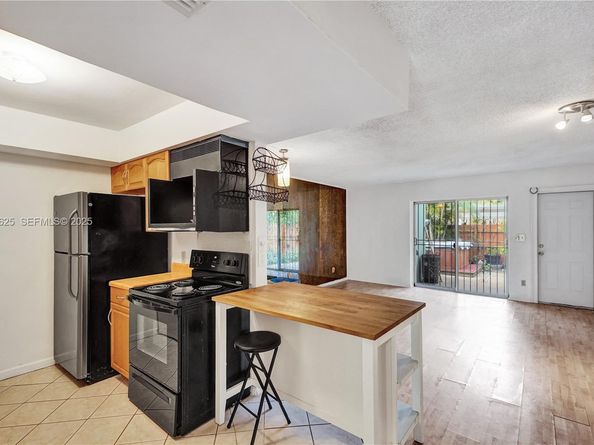 Undisclosed Address #A11924625, North Miami FL 33181