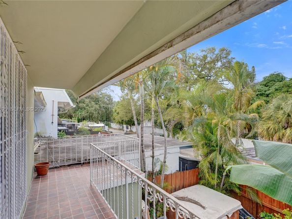 Undisclosed Address #A11924625, North Miami FL 33181