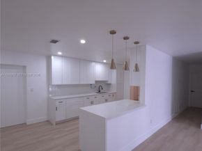 20100 SW 111th Ave, Cutler Bay FL 33189