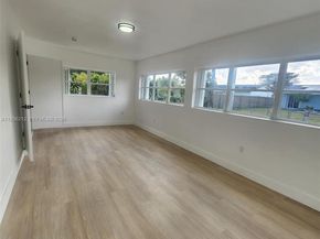 20100 SW 111th Ave, Cutler Bay FL 33189