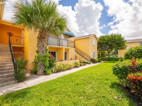 174 Waterside Dr 174, Hypoluxo FL 33462