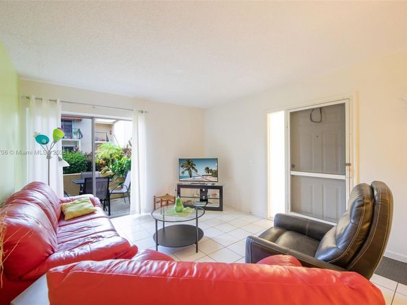 174 Waterside Dr 174, Hypoluxo FL 33462