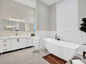 411 NW 125th Ave, Miami FL 33182