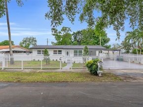 17130 NW 51st Pl, Miami Gardens FL 33055
