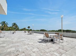 465 Ocean Dr 804, Miami Beach FL 33139