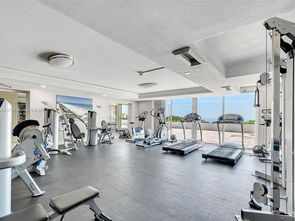 465 Ocean Dr 804, Miami Beach FL 33139