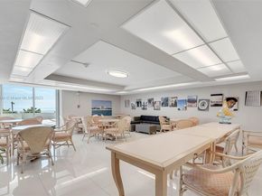 465 Ocean Dr 804, Miami Beach FL 33139