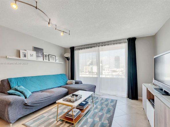 465 Ocean Dr 804, Miami Beach FL 33139