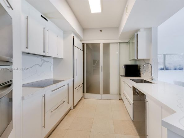 450 Alton Rd 906, Miami Beach FL 33139