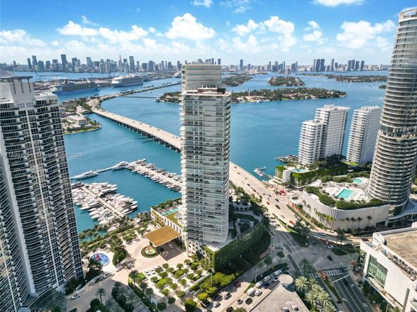 450 Alton Rd 906, Miami Beach FL 33139