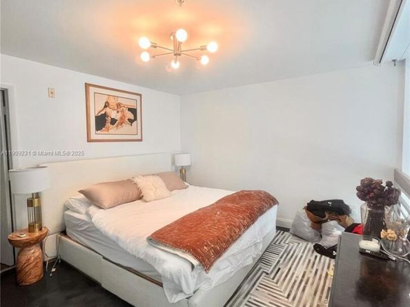 7744 Collins Ave 17, Miami Beach FL 33141