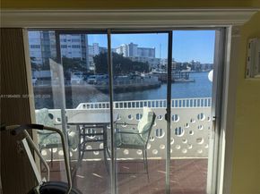 2500 Diana Dr 107, Hallandale Beach FL 33009