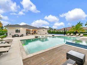 433 NW 127th Ave, Miami FL 33182