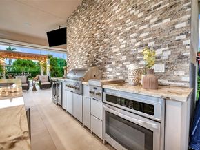 433 NW 127th Ave, Miami FL 33182