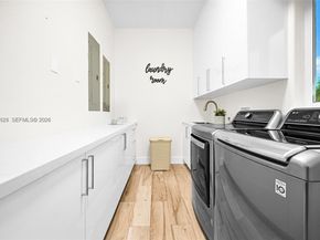 433 NW 127th Ave, Miami FL 33182