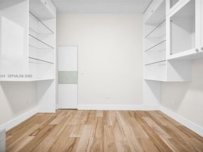 433 NW 127th Ave, Miami FL 33182