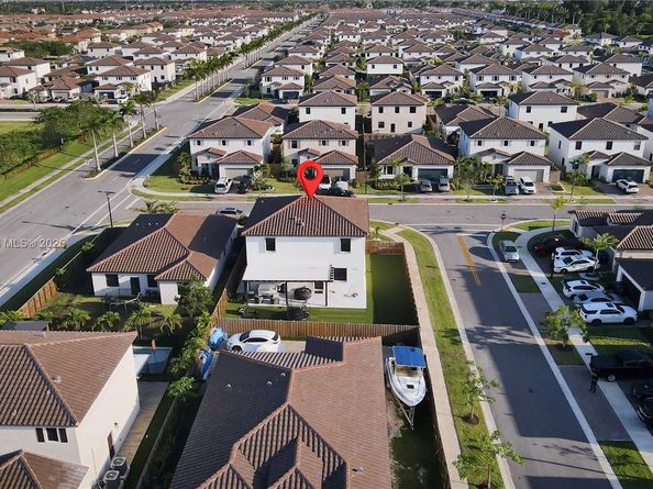 11911 SW 239th St, Homestead FL 33032