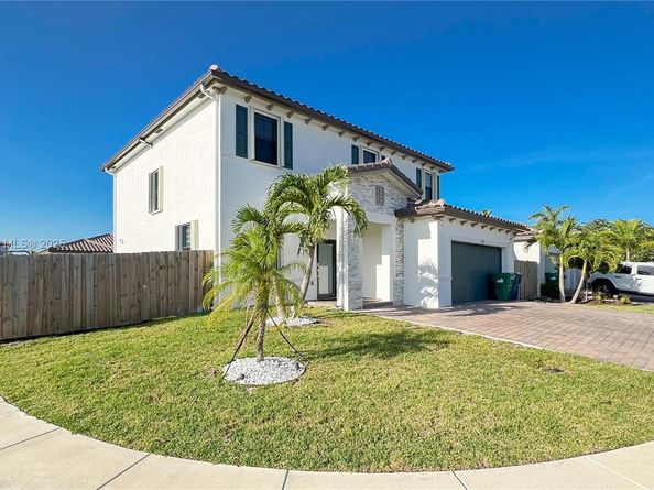 11911 SW 239th St, Homestead FL 33032