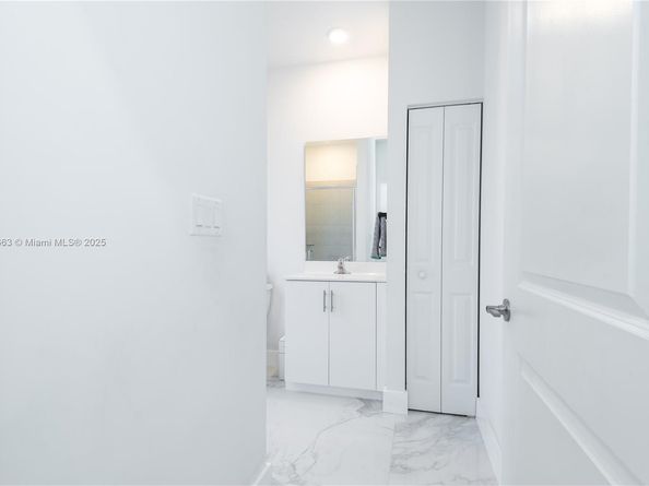 11911 SW 239th St, Homestead FL 33032