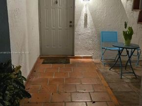 3558 Magellan Cir 132, Aventura FL 33180
