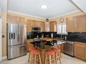 8321 SW 124th Ave 104, Miami FL 33183