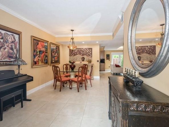 8321 SW 124th Ave 104, Miami FL 33183