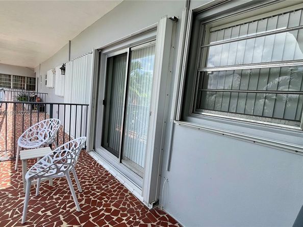 2200 S Ocean Dr N307, Hollywood FL 33019