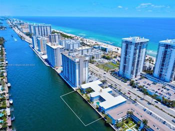 2200 S Ocean Dr