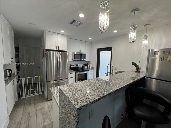 1810 NW 69th Ter, Miami FL 33147