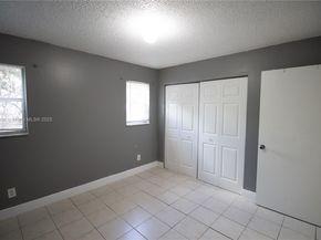 825 SW 10th St, Hallandale Beach FL 33009