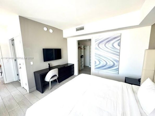 4010 S Ocean Dr R2904, Hollywood FL 33019