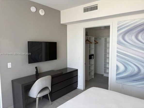 4010 S Ocean Dr R2904, Hollywood FL 33019