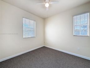 2935 SE 1st Dr 21, Homestead FL 33033