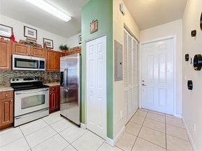 2935 SE 1st Dr 21, Homestead FL 33033