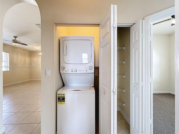 2935 SE 1st Dr 21, Homestead FL 33033