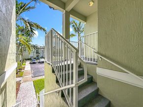 2935 SE 1st Dr 21, Homestead FL 33033